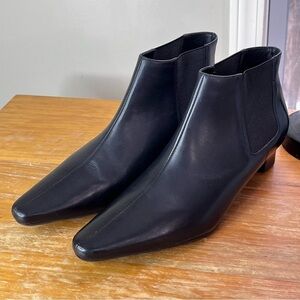 Unisa Leather Low Heel Chelsea Boot